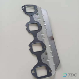 Išmetimo kolektoriaus tarpinė