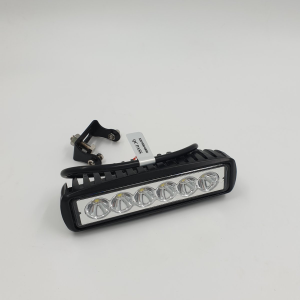LED žibintas 12-24V 1680LM siauro spindulio